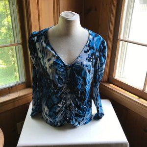 NWT SINGLE THREAD button down shirt in animal print, size Medium.